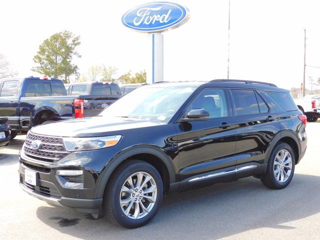 2024 Ford Explorer XLT