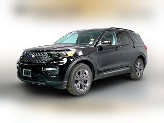 2024 Ford Explorer XLT