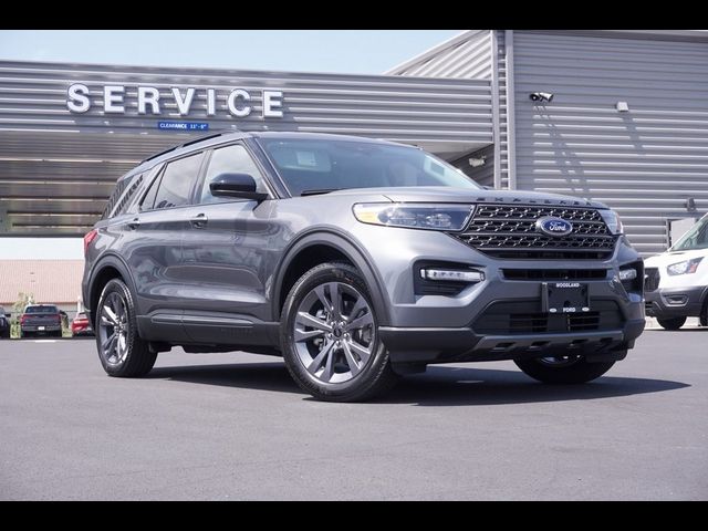 2024 Ford Explorer XLT