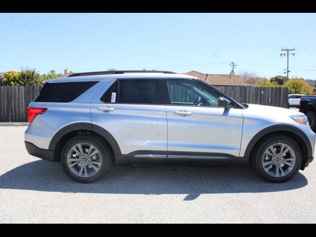 2024 Ford Explorer XLT