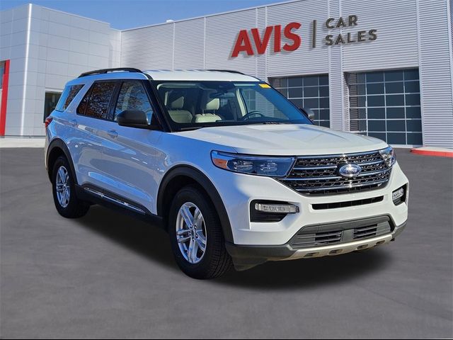 2024 Ford Explorer XLT