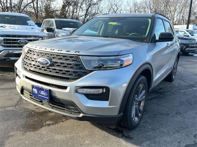 2024 Ford Explorer XLT