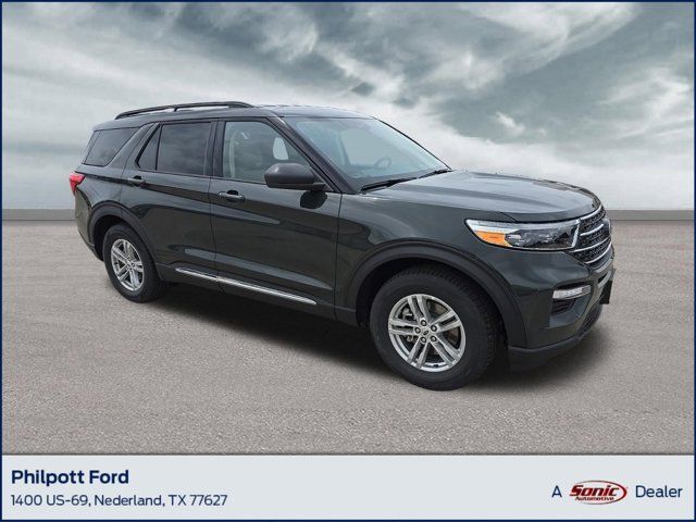 2024 Ford Explorer XLT