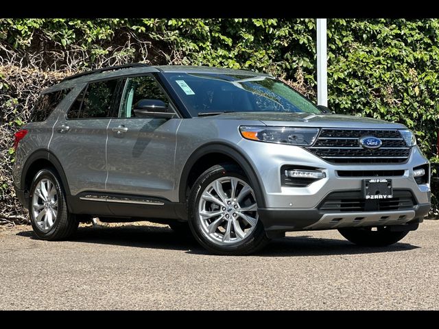 2024 Ford Explorer XLT
