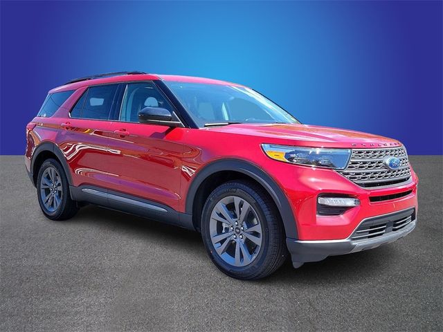 2024 Ford Explorer XLT