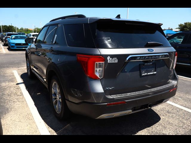 2024 Ford Explorer XLT