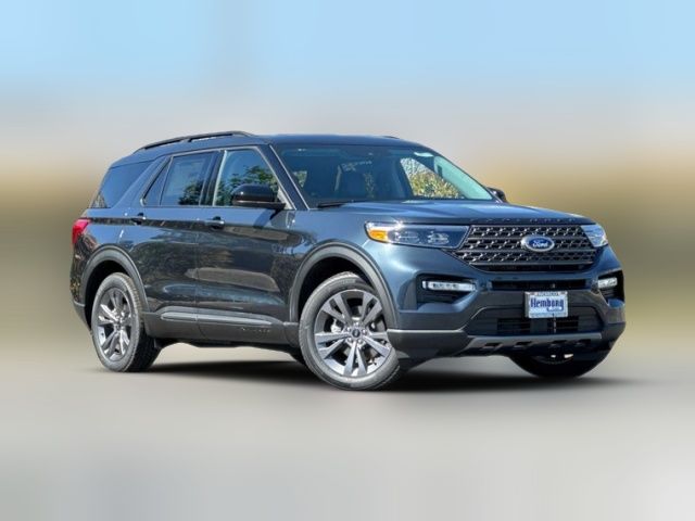 2024 Ford Explorer XLT