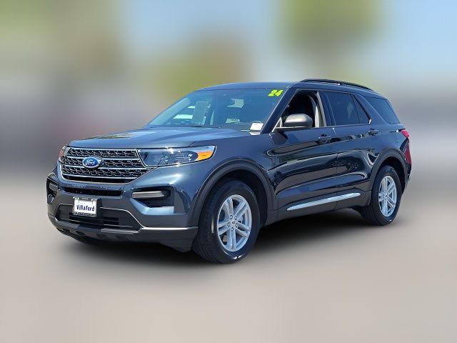 2024 Ford Explorer XLT