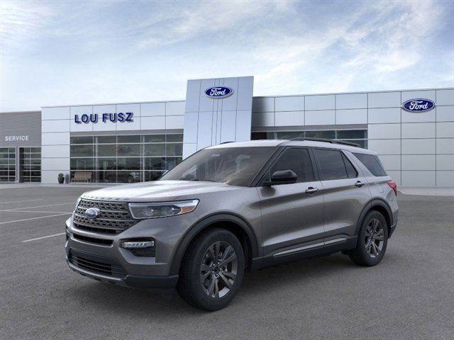 2024 Ford Explorer XLT