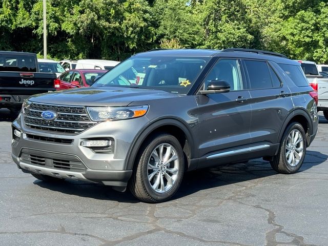 2024 Ford Explorer XLT