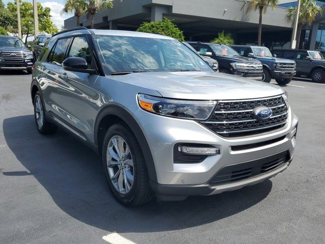 2024 Ford Explorer XLT