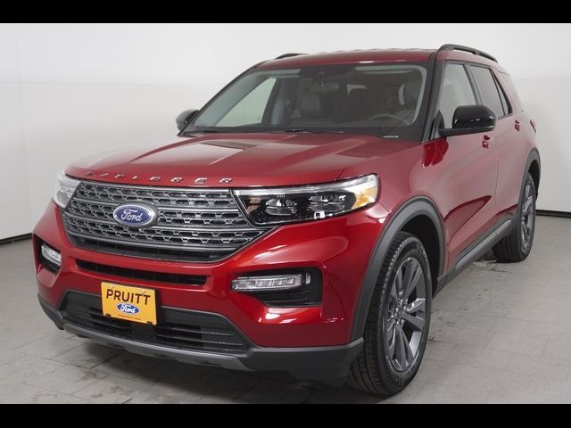 2024 Ford Explorer XLT