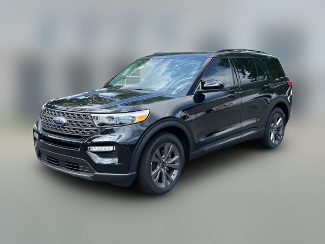 2024 Ford Explorer XLT