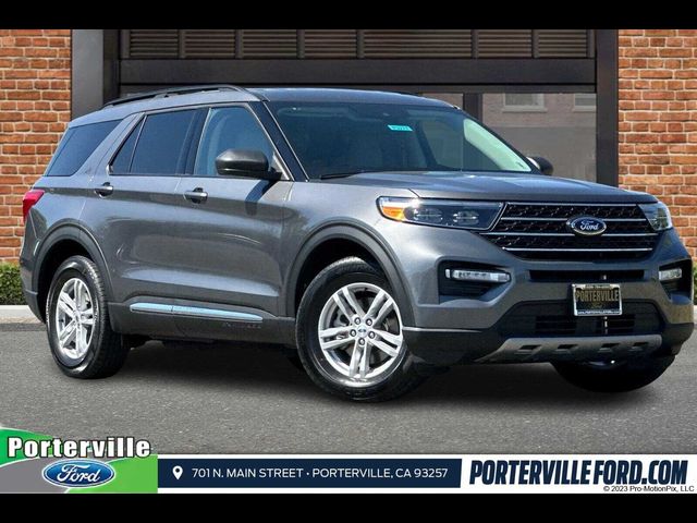 2024 Ford Explorer XLT