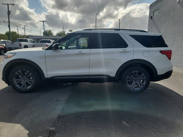 2024 Ford Explorer XLT