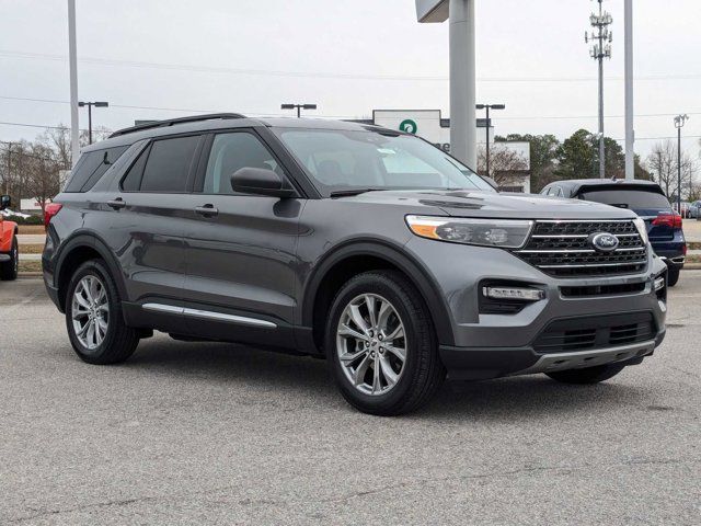 2024 Ford Explorer XLT