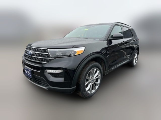 2024 Ford Explorer XLT