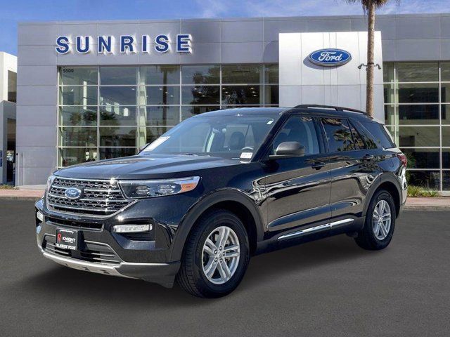 2024 Ford Explorer XLT