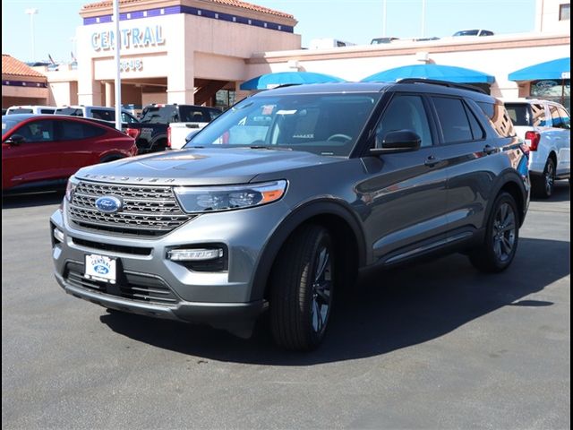 2024 Ford Explorer XLT