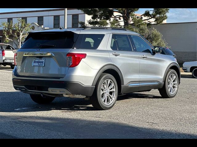 2024 Ford Explorer XLT