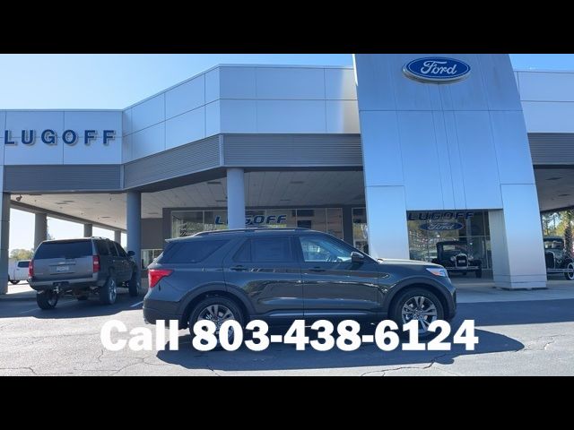 2024 Ford Explorer XLT