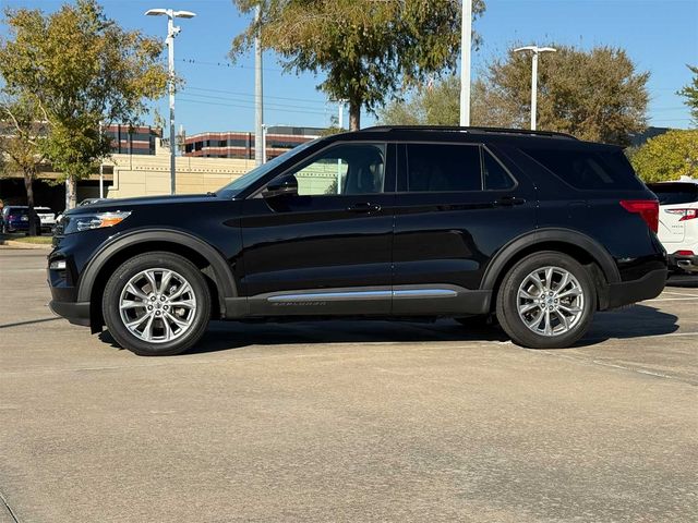 2024 Ford Explorer XLT