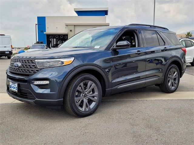 2024 Ford Explorer XLT