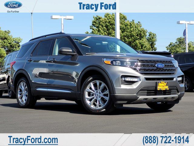 2024 Ford Explorer XLT