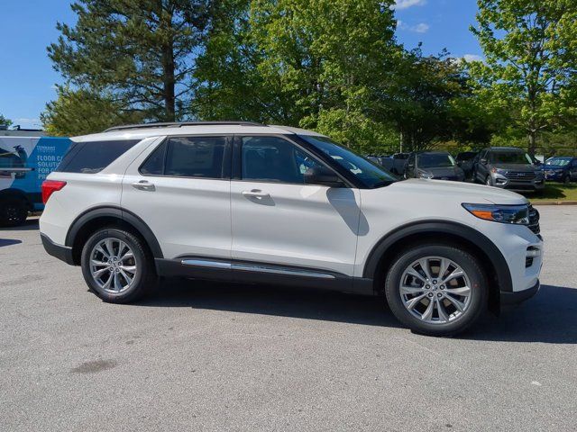 2024 Ford Explorer XLT