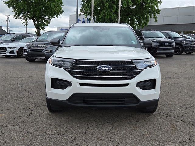 2024 Ford Explorer XLT