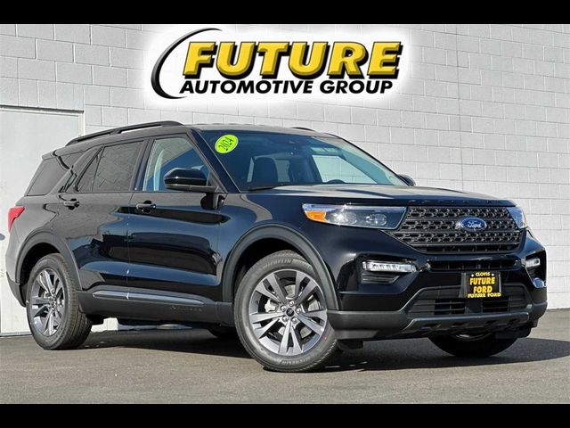 2024 Ford Explorer XLT