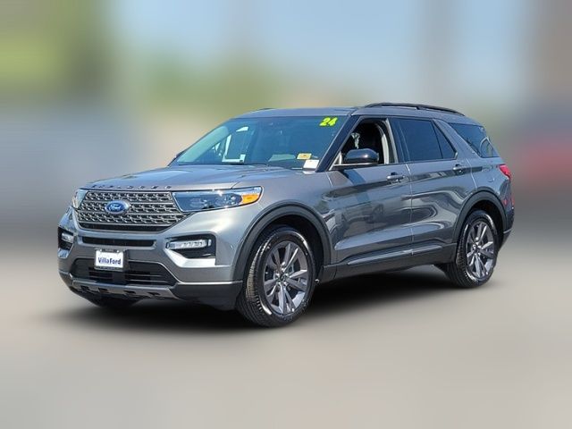 2024 Ford Explorer XLT