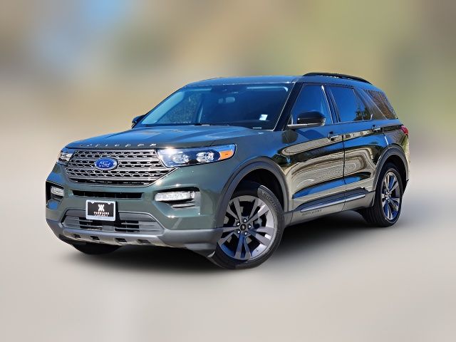 2024 Ford Explorer XLT