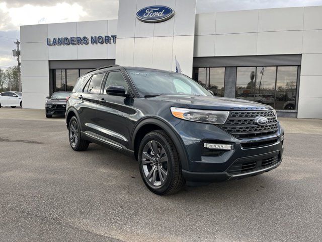 2024 Ford Explorer XLT