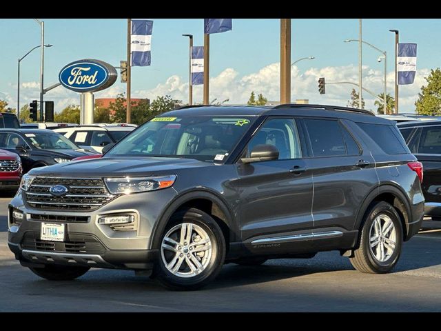 2024 Ford Explorer XLT