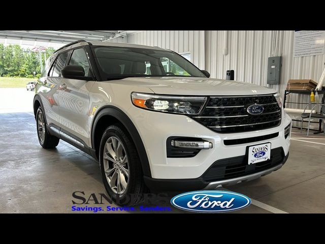 2024 Ford Explorer XLT