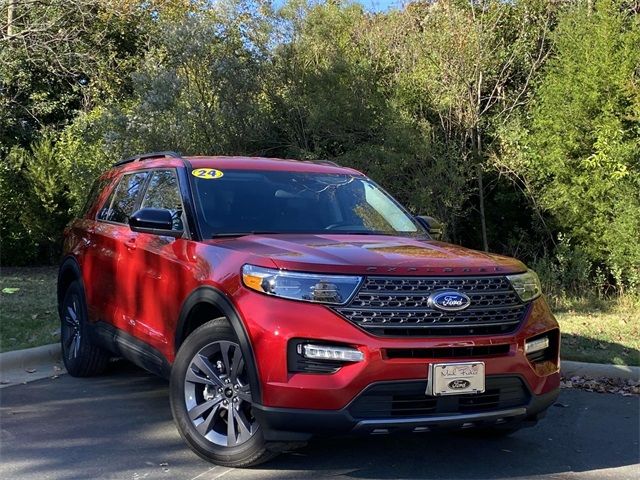 2024 Ford Explorer XLT