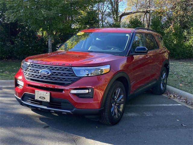 2024 Ford Explorer XLT