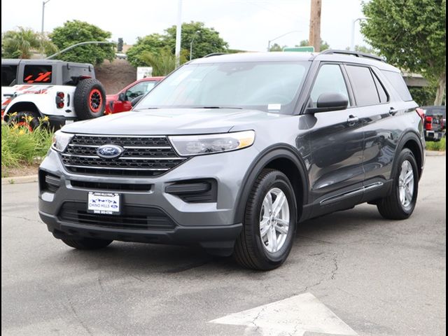 2024 Ford Explorer XLT