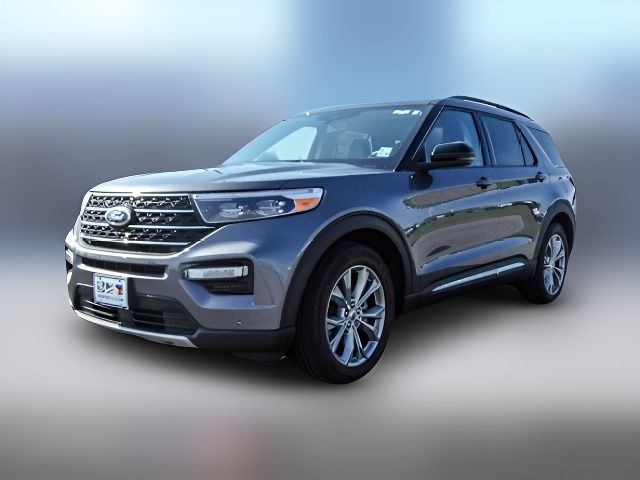 2024 Ford Explorer XLT