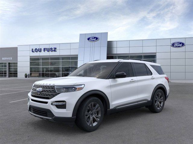 2024 Ford Explorer XLT