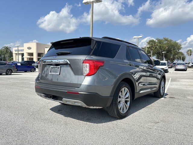 2024 Ford Explorer XLT