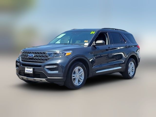 2024 Ford Explorer XLT