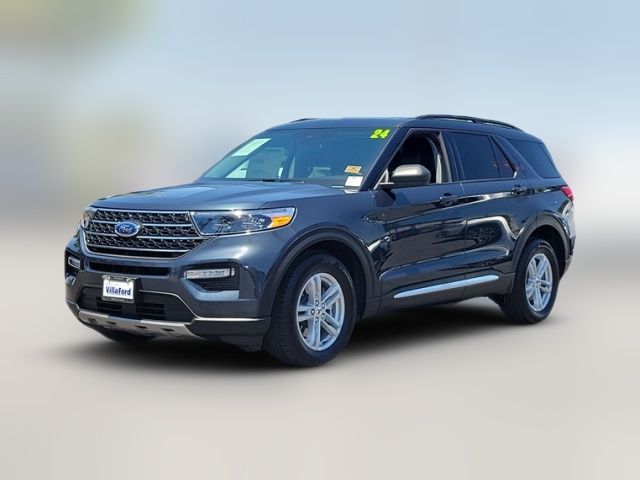 2024 Ford Explorer XLT