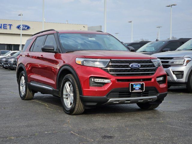 2024 Ford Explorer XLT