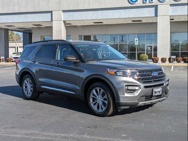 2024 Ford Explorer XLT