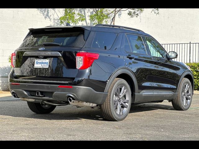 2024 Ford Explorer XLT