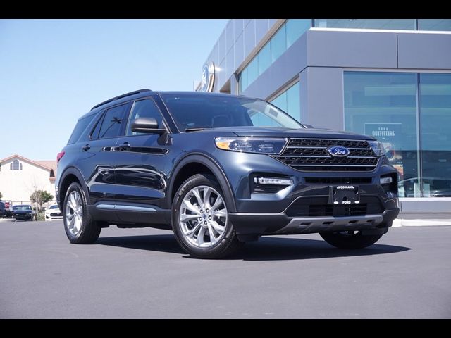 2024 Ford Explorer XLT