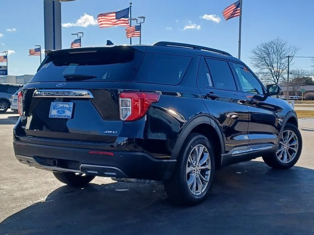 2024 Ford Explorer XLT