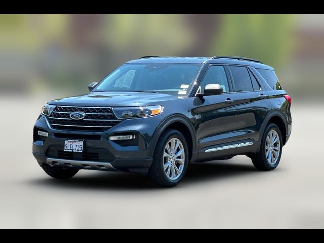 2024 Ford Explorer XLT